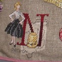 Grille de l'ABC « Audrey » à broder au point de croix
