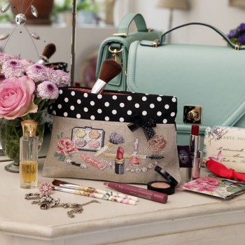 Lin : Trousse «Petite Daisy» à broder au point de croix