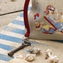 Lin : Maxi trousse «Saint Jean de Luz» à broder de point de croix