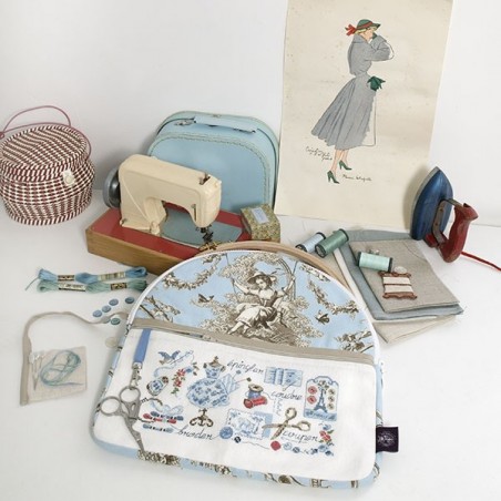 Lin : Grande trousse à ouvrage « Toile de Jouy » Bleue