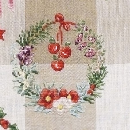 Linen «Christmas Wreaths» Tea towel