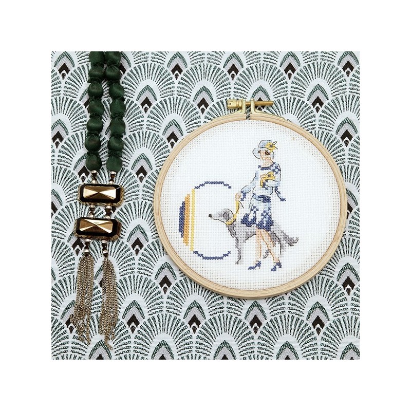 «Années folles» Alphabet Chart