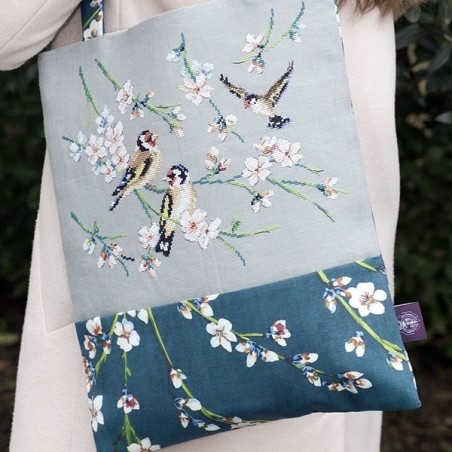 Linen « As the crow flies » Tote bag