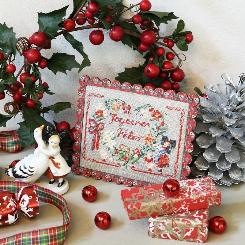 «Cachemire» Scalloped Frame