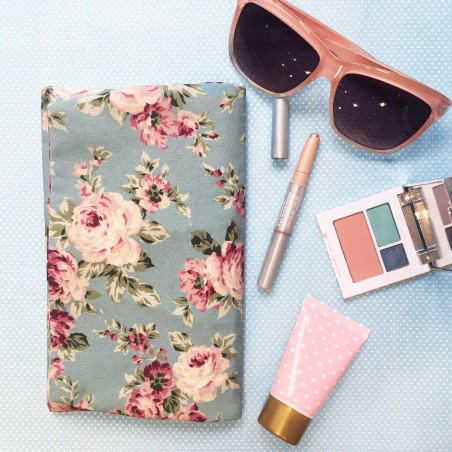 Aïda « Always pretty » Masks case's Pouch Floral version Aïda « Always pretty » Masks case's Pouch Floral version