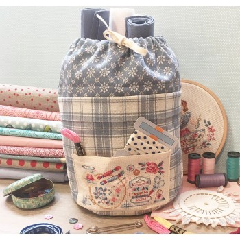 Aïda  « My perfect Digoin pouch »