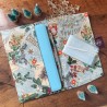 Aïda : Pochette porte-masques «Toujours jolie» version hiver Aïda : Pochette porte-masques «Toujours jolie» version hiver