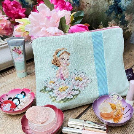 Linen « Velvet beauty » pouch