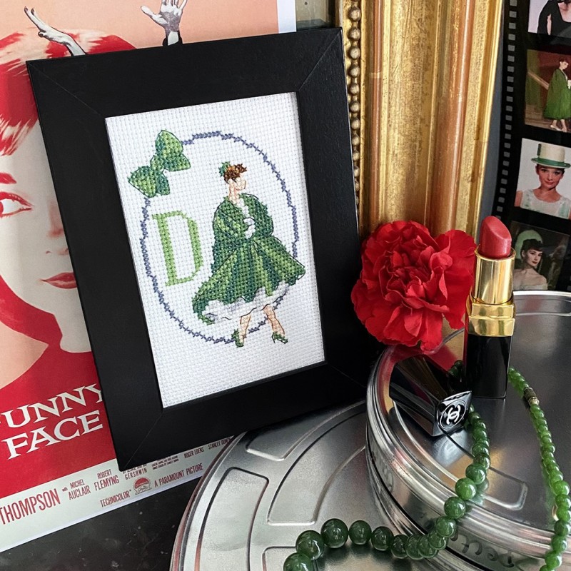 «Style Audrey» Alphabet Chart