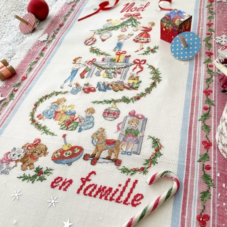 Linen «Christmas family» Tea towel