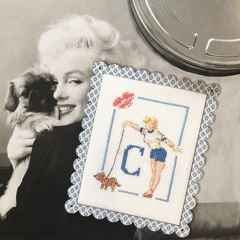 «Style Marilyn» Alphabet Chart