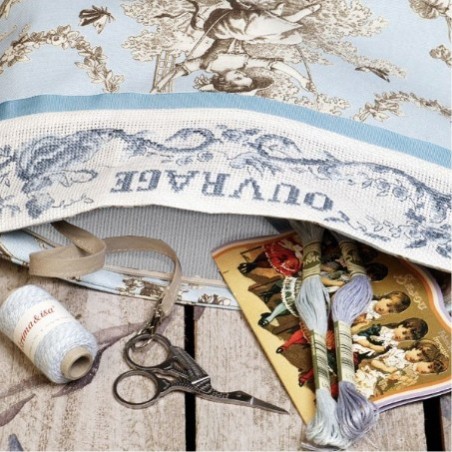 Lin : Maxi trousse « Toile de Jouy » Bleue