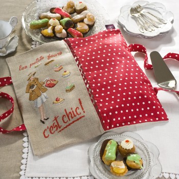 Aïda : Sac porte-gâteaux « C’est chic » à broder au point de croix