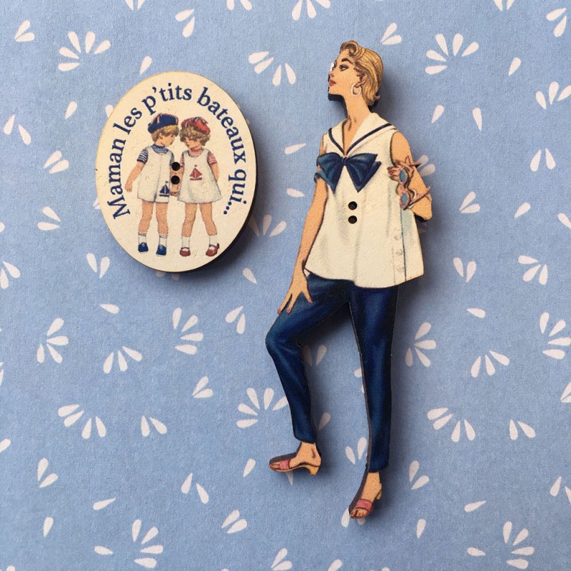 2 boutons «Maman les p'tits bateaux»