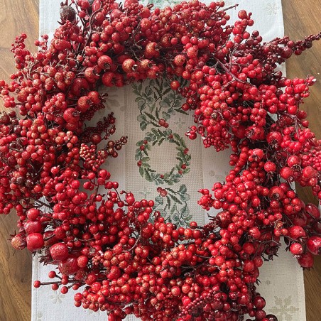 Chemin de table rouge avec étoiles mètalilisé or - Le marché de Noël -  Creavea