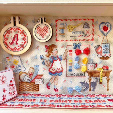 Aïda : La vitrine «Mes petites croix» Aïda : La vitrine «Mes petites croix»