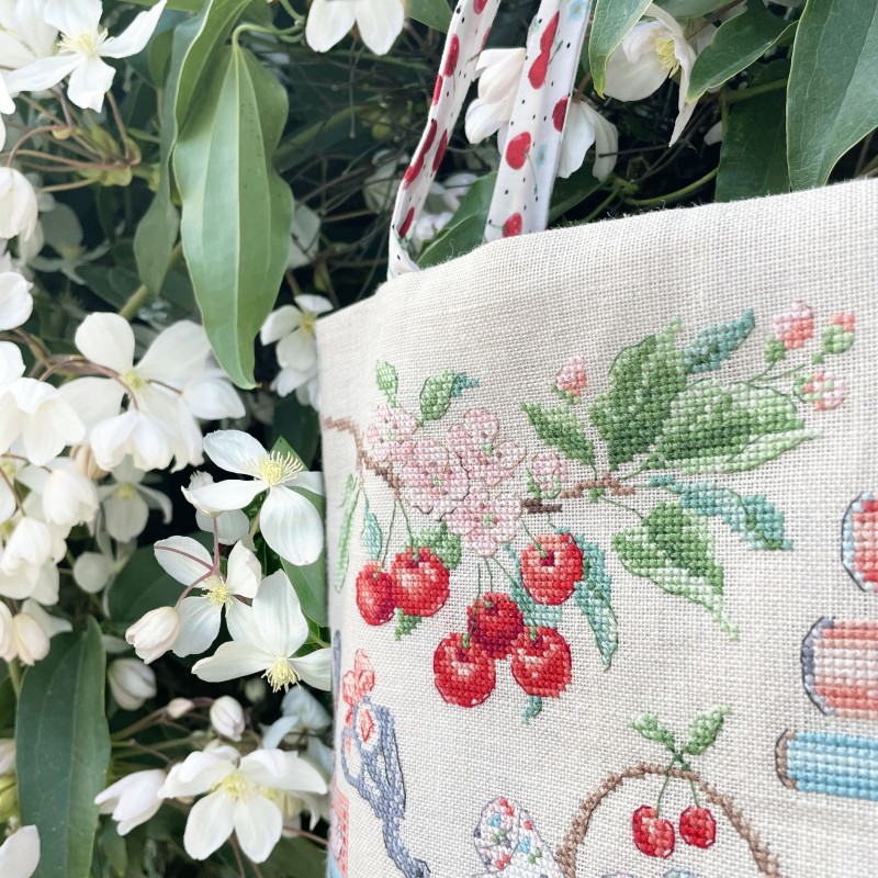 Linen «Cerisette et bobinette» Tote bag