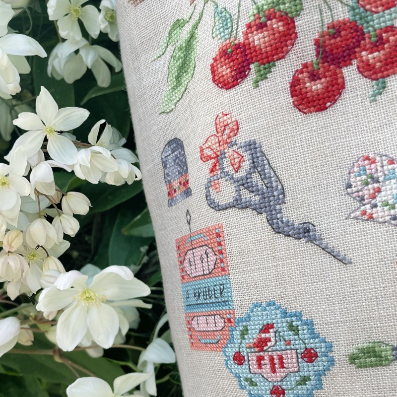 Linen «Cerisette et bobinette» Tote bag