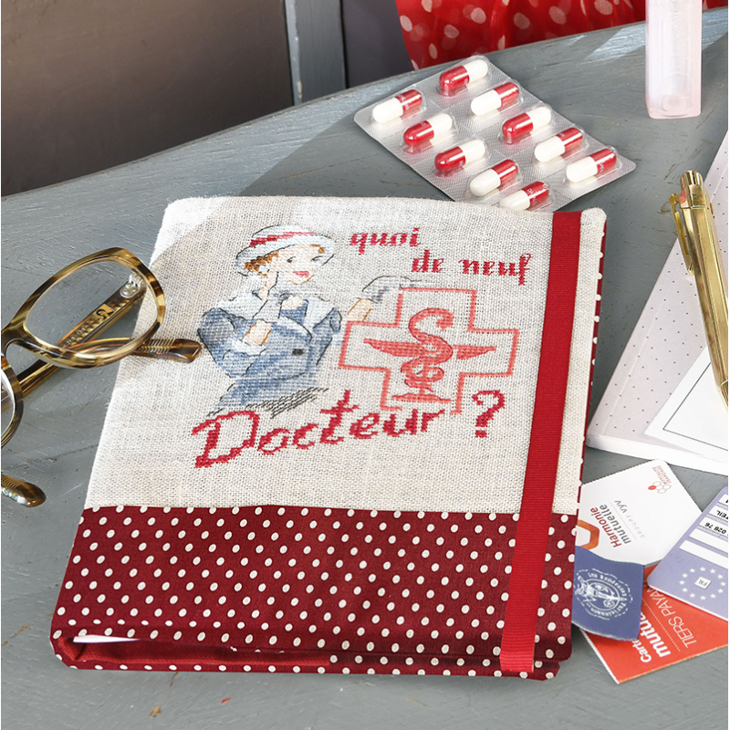 Aïda «What's up doctor ? » Pouch