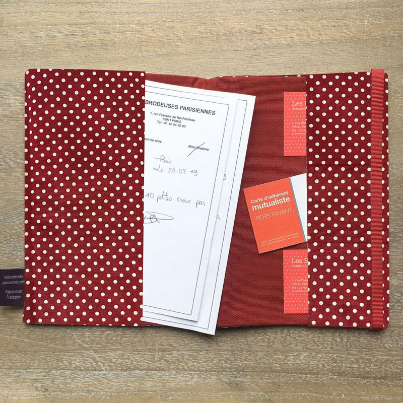 Aïda «What's up doctor ? » Pouch
